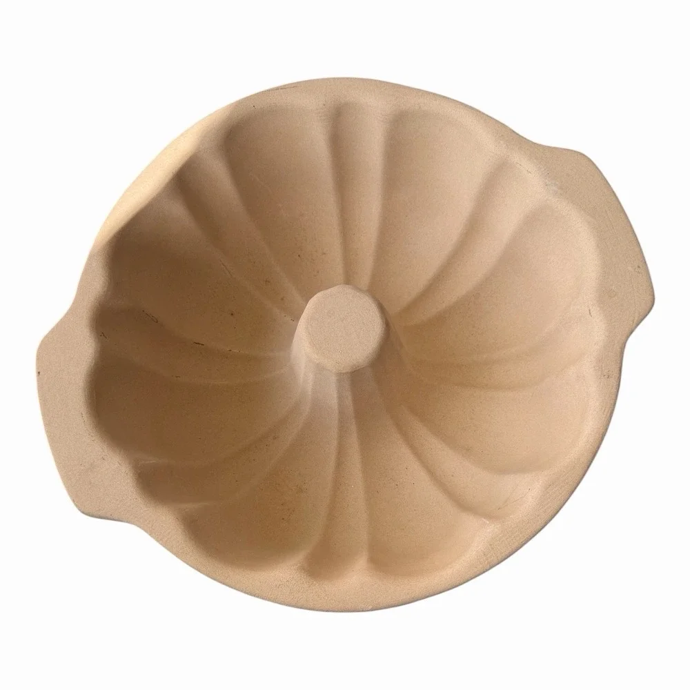 Retired Pampered Chef Family Heritage Stoneware 10